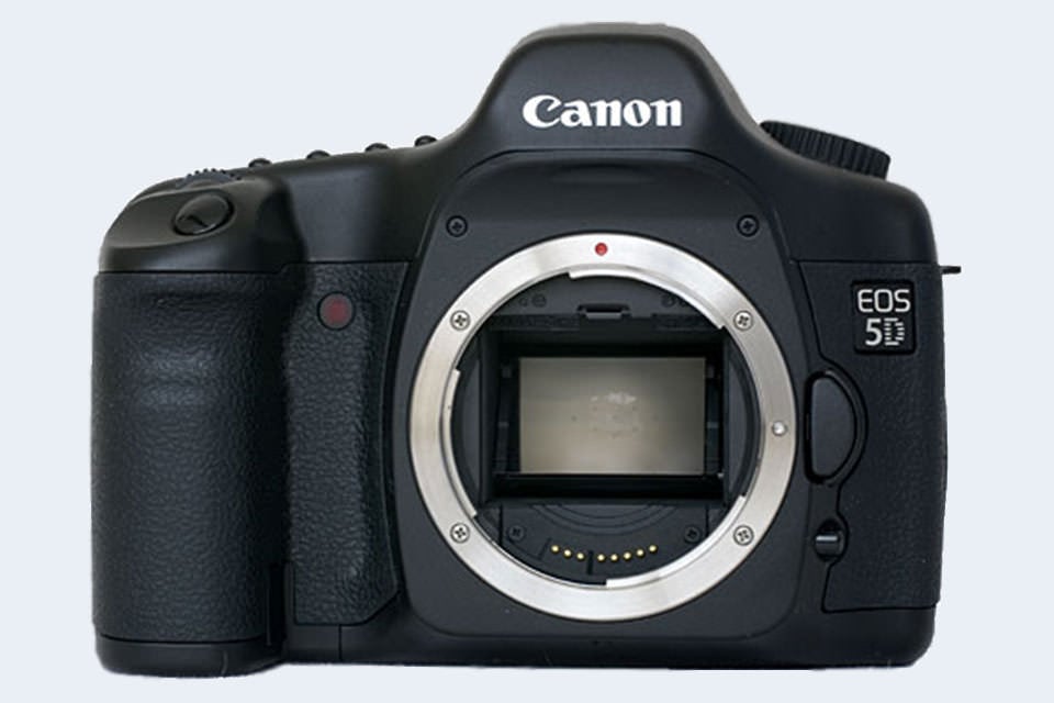 Сравнение canon 5d. Canon EOS 5d Mark IV. Canon EOS 5d Mark II. Canon EOS 5d Mark II body Canon. Canon EOS 5d Mark и Canon 600d.