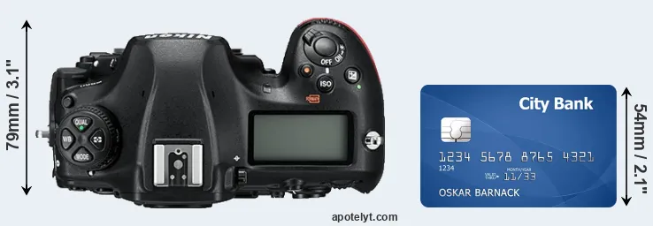 D850 versus credit card top view