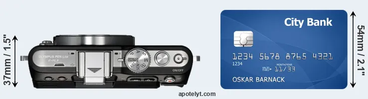E-PL3 versus credit card top view