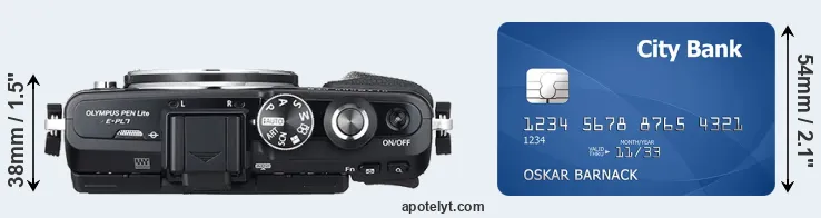 E-PL7 versus credit card top view